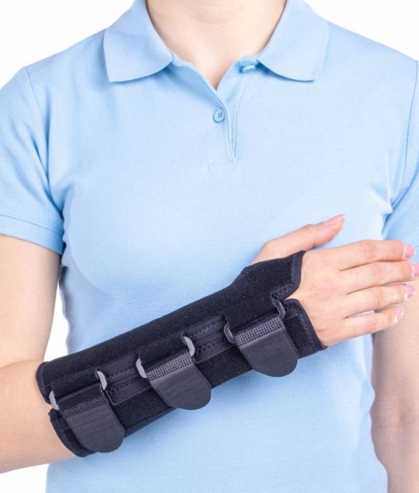 Orteză de încheietura mâinii mână fixă CARPOFIX MANU