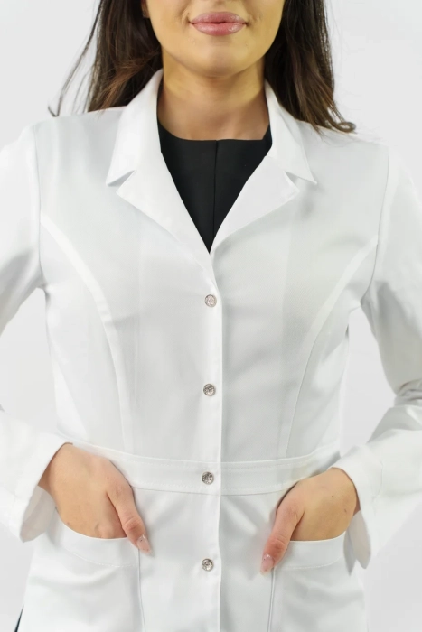 Sacou medical Dana damă – elegant, cambrat și confortabil
