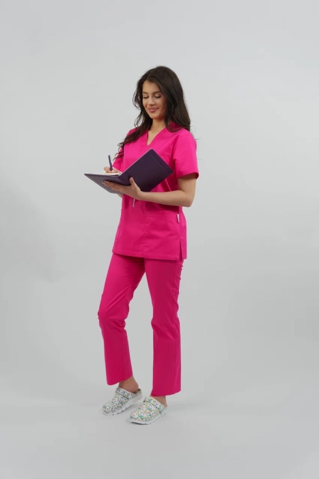 Costum medical Clio unisex – bluză in V și pantaloni comozi